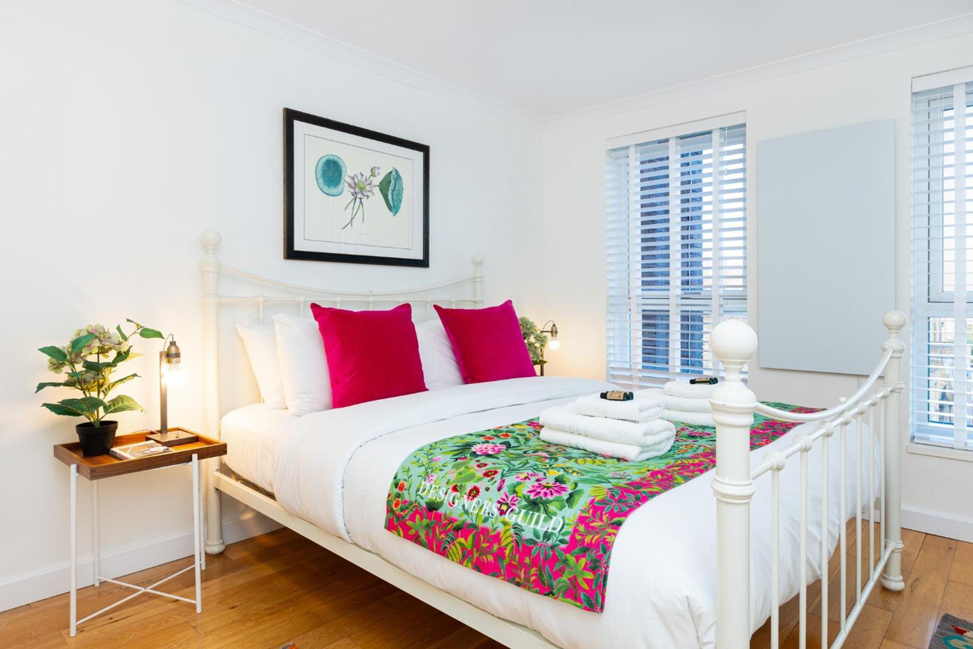 Immense Gorgeous 2br Wbalcony & Office In Chelsea Appartamento *